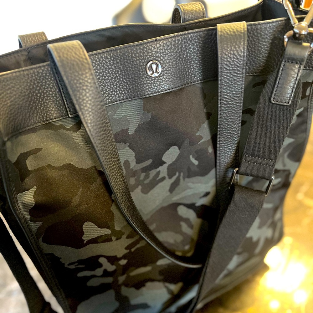 Lululemon Camo Deep Coal Messenger Bag